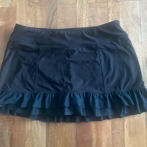 Avis tennis skirt